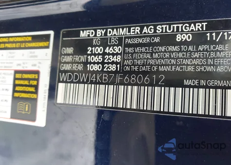 2018 Mercedes-Benz C 300 4Matic z USA, uszkodzony, nr VIN WDDWJ4KB7JF680612